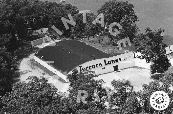 Terrace Lanes (on Christiana Lake)